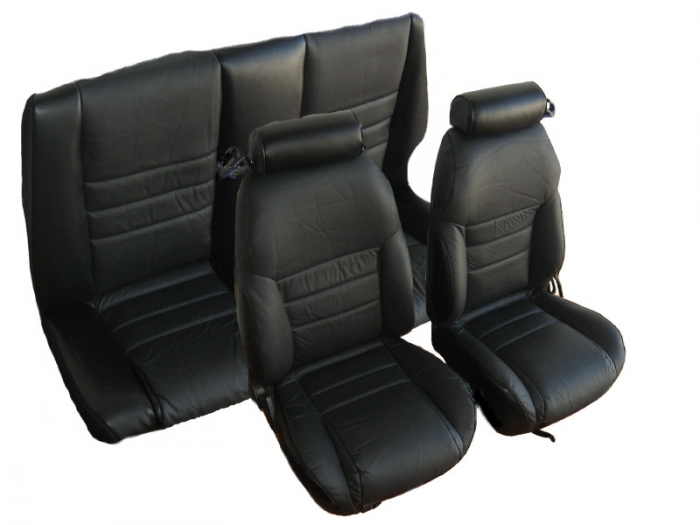 Black mustang seat covers deals